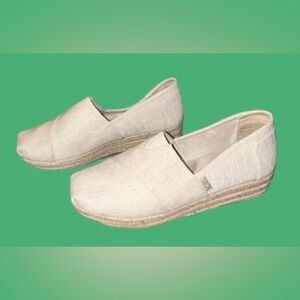 😎 BOBS! LINEN STYLE ESPADRILLES! GORGEOUS NEUTRAL COMFY! YOUR SUMMER SHOE! 😎